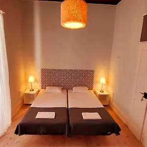 A Casa Da Arvore Hostel Distrikt Faro